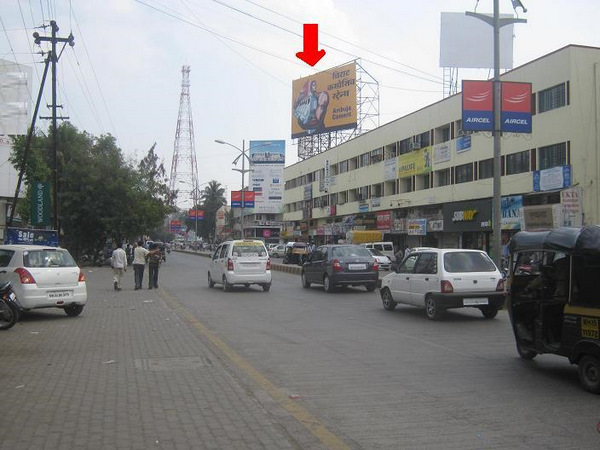 COLLEGE ROAD BYK COLLEGE hoarding